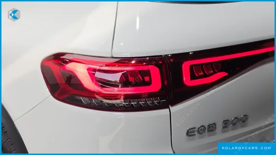 MERCEDES EQB EQB300 4MATIC ELECTRIC ART