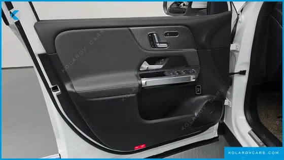 MERCEDES EQB EQB300 4MATIC ELECTRIC ART