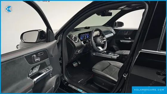 MERCEDES EQB EQB300 4MATIC AMG LINE