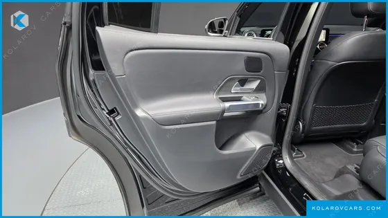 MERCEDES EQB EQB300 4MATIC AMG LINE