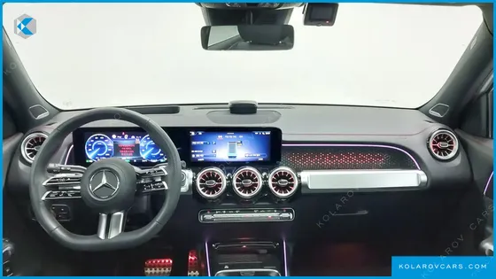 MERCEDES EQB EQB300 4MATIC AMG LINE