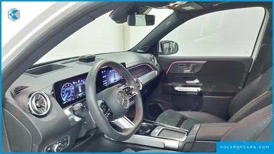 MERCEDES EQB EQB300 4MATIC AMG LINE