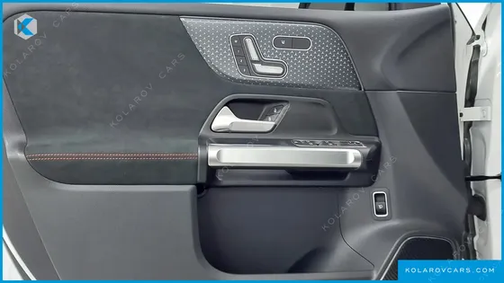 MERCEDES EQB EQB300 4MATIC AMG LINE