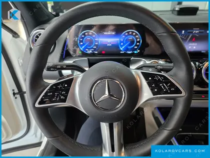 MERCEDES EQB EQB300 4MATIC PROGRESSIVE