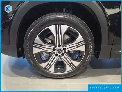 MERCEDES EQB EQB300 4MATIC PROGRESSIVE