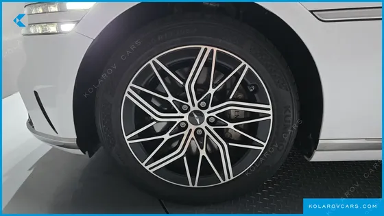 GENESIS G90 GASOLINE 3.5 TURBO AWD