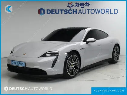 PORSCHE TAYCAN BASE