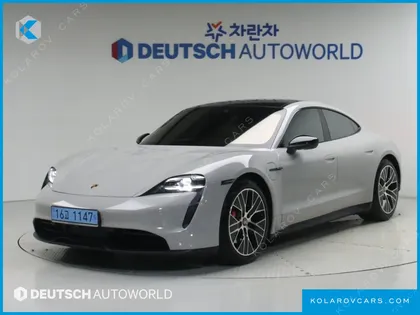 PORSCHE TAYCAN 4S