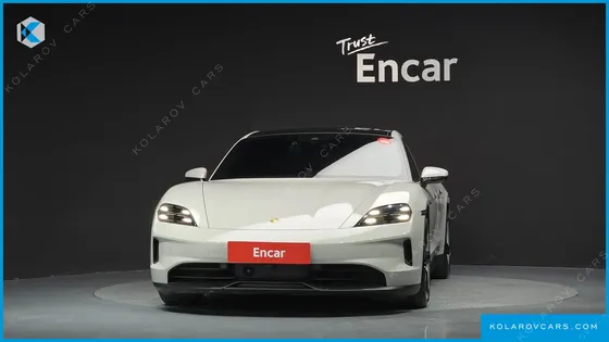 PORSCHE TAYCAN 4S
