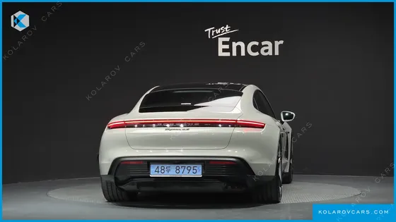 PORSCHE TAYCAN 4S