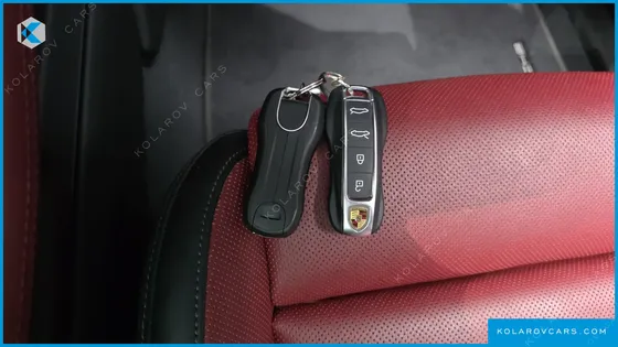 PORSCHE TAYCAN 4S