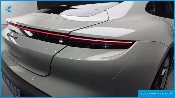 PORSCHE TAYCAN 4S