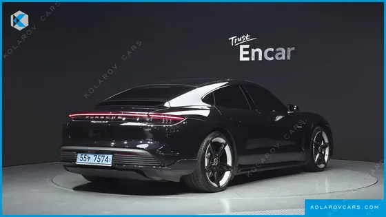 PORSCHE TAYCAN 4S