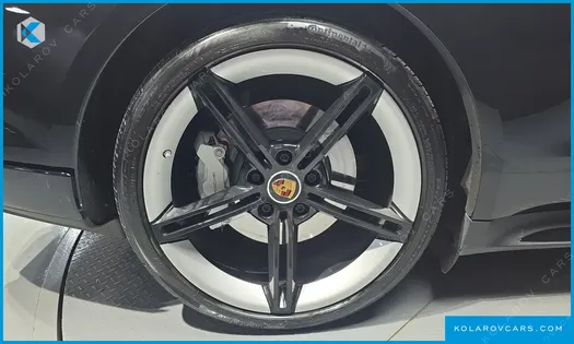 PORSCHE TAYCAN 4S