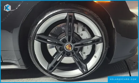 PORSCHE TAYCAN 4S