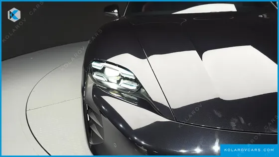 PORSCHE TAYCAN 4S