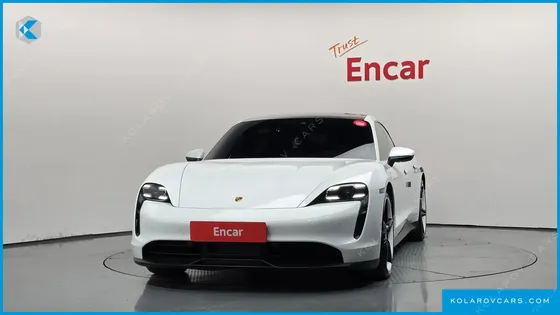 PORSCHE TAYCAN 4S