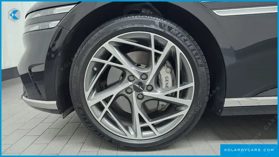 GENESIS G90 GASOLINE 3.5 TURBO 2WD