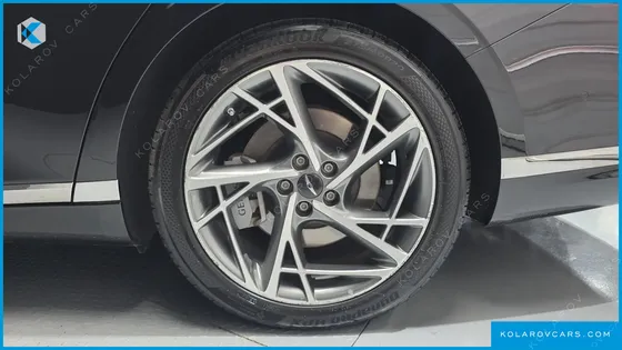 GENESIS G90 GASOLINE 3.5 TURBO 2WD
