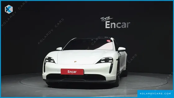 PORSCHE TAYCAN 4S
