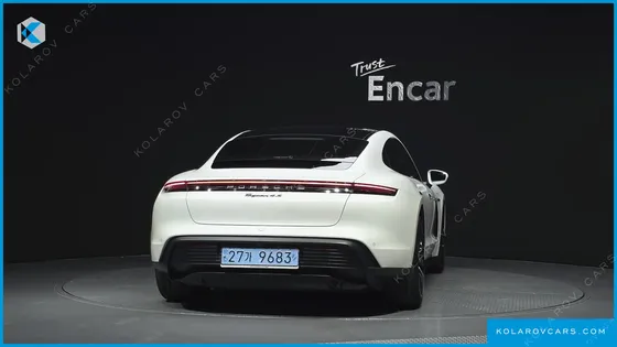 PORSCHE TAYCAN 4S