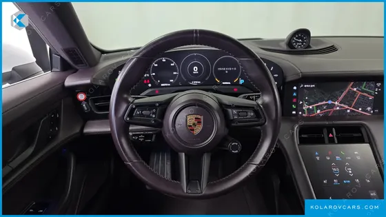 PORSCHE TAYCAN 4S