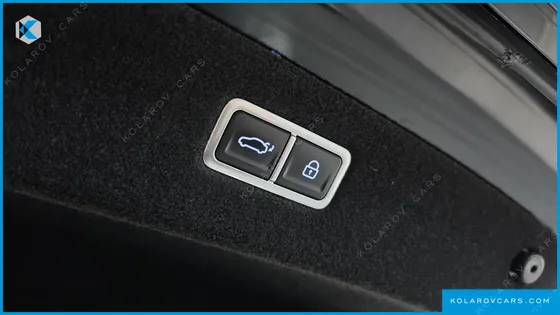 GENESIS G90 GASOLINE 3.5 TURBO AWD