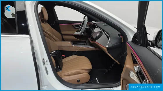 MERCEDES E-CLASS E300 4MATIC AMG LINE