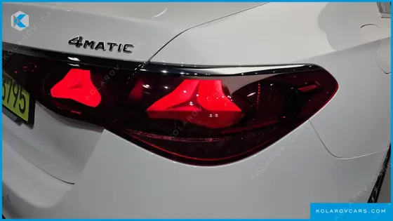 MERCEDES E-CLASS E300 4MATIC AMG LINE