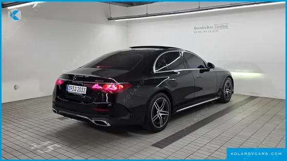 MERCEDES E-CLASS E300 4MATIC AMG LINE