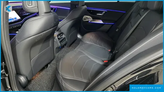 MERCEDES E-CLASS E300 4MATIC AMG LINE