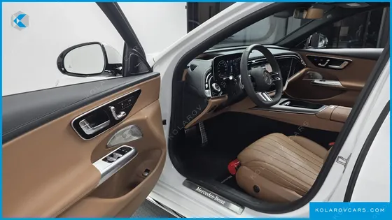 MERCEDES E-CLASS E300 4MATIC AMG LINE