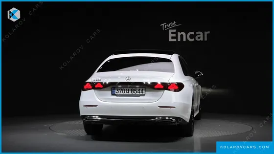 MERCEDES E-CLASS E200 AVANTGARDE