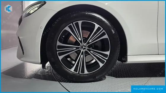 MERCEDES E-CLASS E200 AVANTGARDE