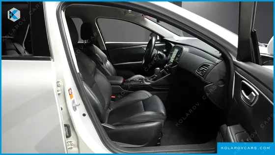 RENAULT KOREA SM6 2.0 LPE SE (DISABLED)