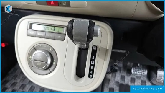 DAIHATSU MIRA 0.6