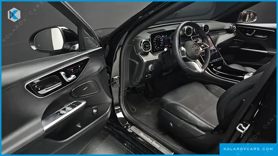 MERCEDES C-CLASS C300 4MATIC AVANTGARDE