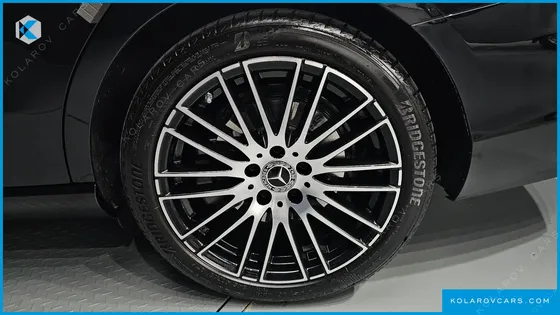 MERCEDES C-CLASS C300 4MATIC AVANTGARDE
