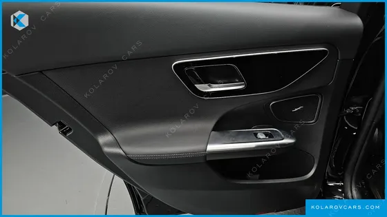 MERCEDES C-CLASS C300 4MATIC AVANTGARDE