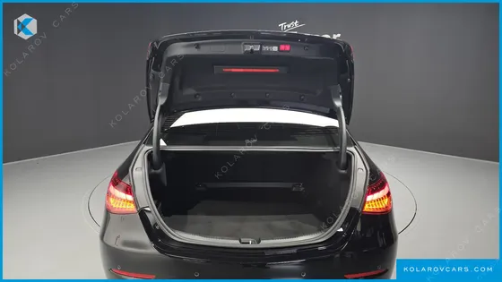 MERCEDES C-CLASS C300 4MATIC AVANTGARDE