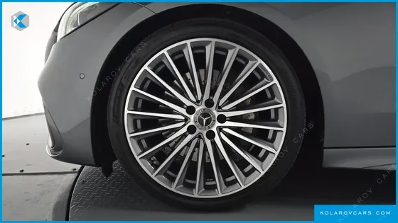 MERCEDES C-CLASS C300 4MATIC AMG LINE