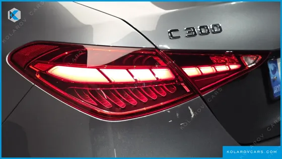 MERCEDES C-CLASS C300 4MATIC AMG LINE