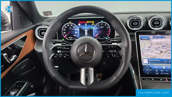 MERCEDES C-CLASS C300 4MATIC AMG LINE