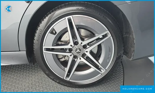 MERCEDES C-CLASS C200 AMG LINE