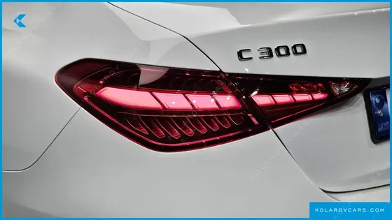 MERCEDES C-CLASS C300 4MATIC AMG LINE