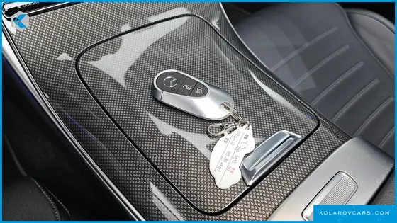 MERCEDES C-CLASS C300 4MATIC AMG LINE