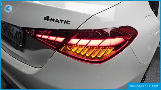 MERCEDES C-CLASS C300 4MATIC AVANTGARDE