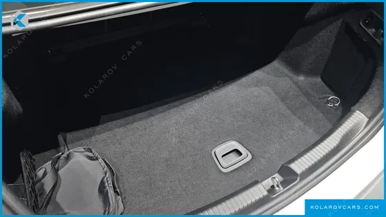 MERCEDES C-CLASS C300 4MATIC AVANTGARDE