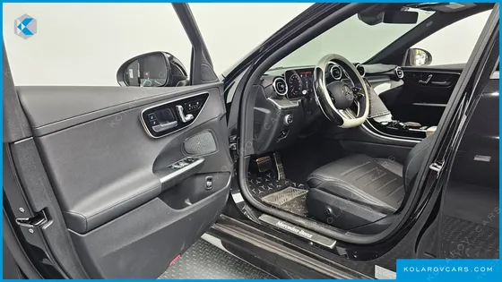 MERCEDES C-CLASS C200 AMG LINE