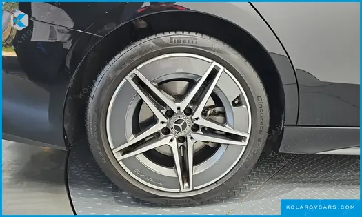 MERCEDES C-CLASS C200 AMG LINE